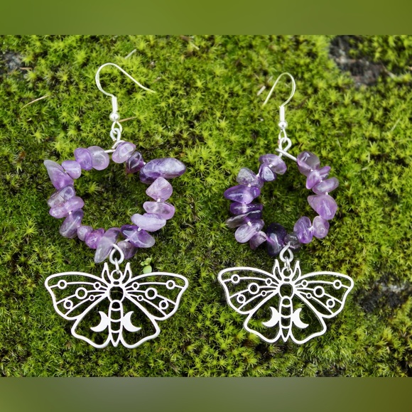 🦋 Amethyst hoop butterfly dangles - Picture 2 of 7